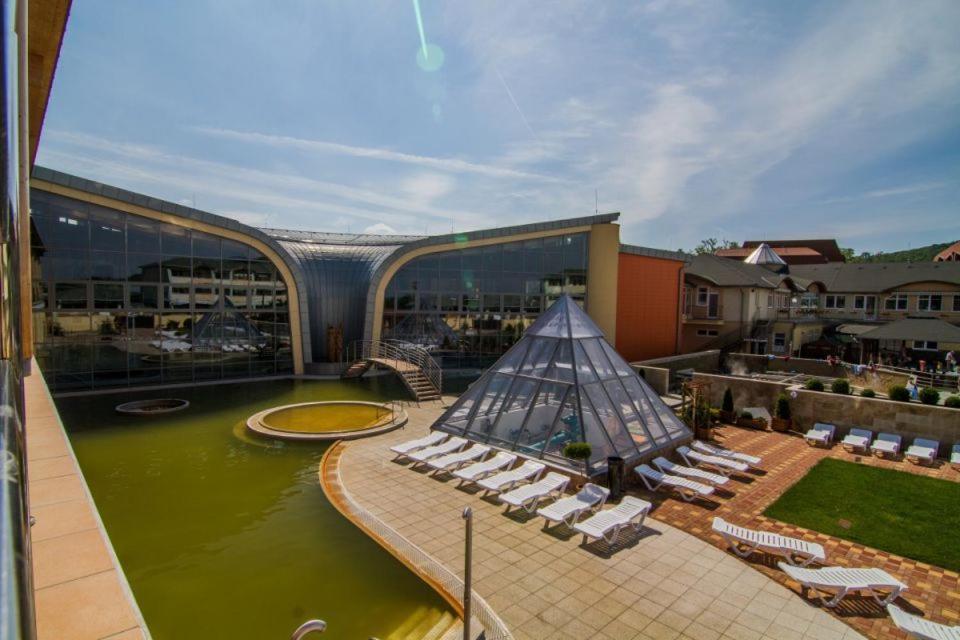Penzión Vilka Podhájčanka Podhájska Exteriör bild
